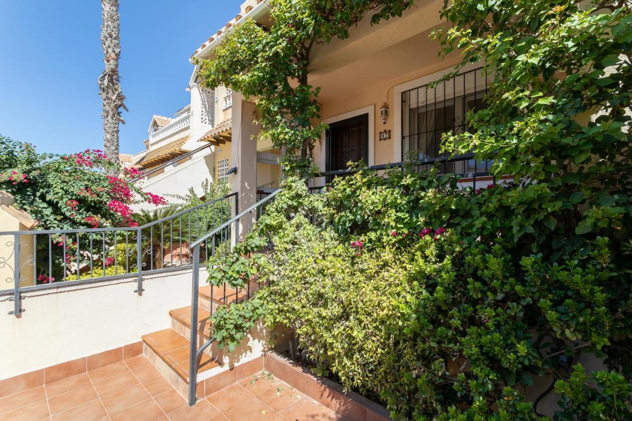 Heads 2 Holiday Homes Apartment Villamartin  Dış mekan fotoğraf