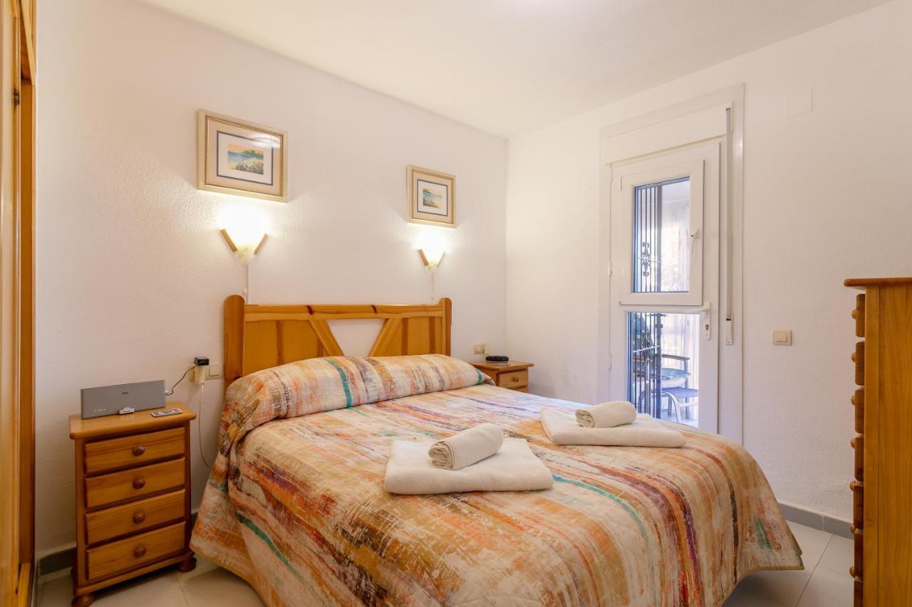Heads 2 Holiday Homes Apartment Villamartin  Dış mekan fotoğraf